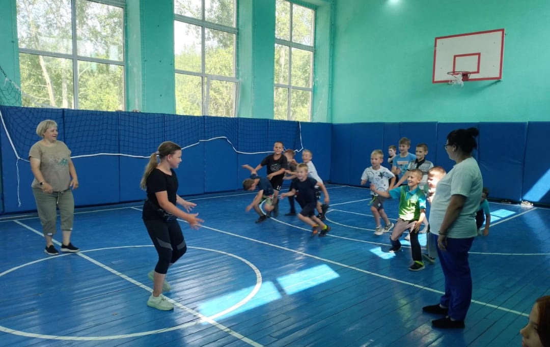 ДВЕНАДЦАТЫЙ ДЕНЬ - «День спортсменов!».